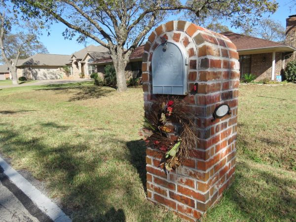 Brick Mailbox Replacement in Manhattan