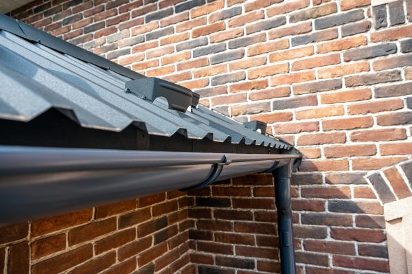 Brick Veneer Siding Installation in Manhattan